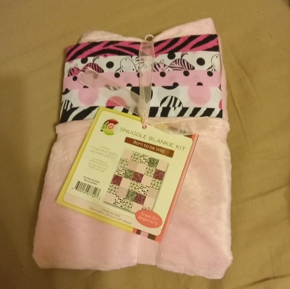 Creative Cuts Born to be Wild Snuggle Blankie Kit Pink 30" X 36" Craft Quilt Sew